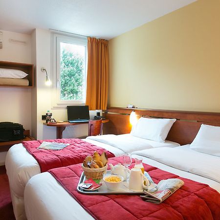 Brit Hotel Bordeaux Aeroport - Le Soretel เมรินแญค ภายนอก รูปภาพ