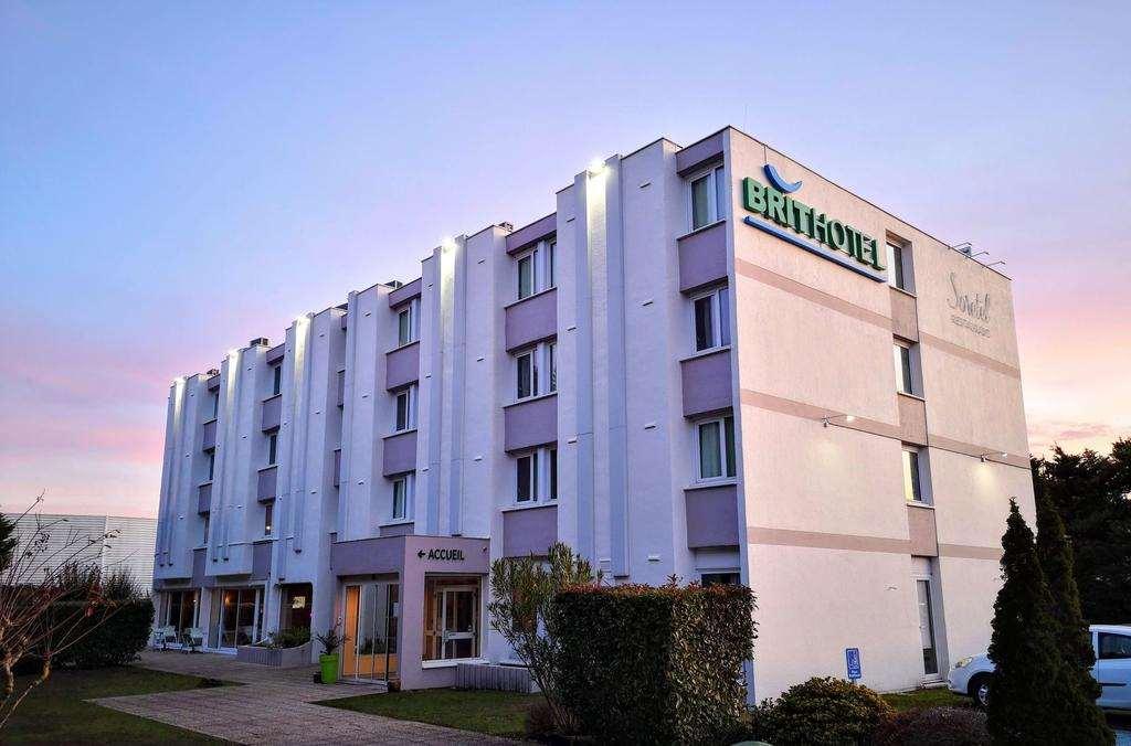 Brit Hotel Bordeaux Aeroport - Le Soretel เมรินแญค ภายนอก รูปภาพ