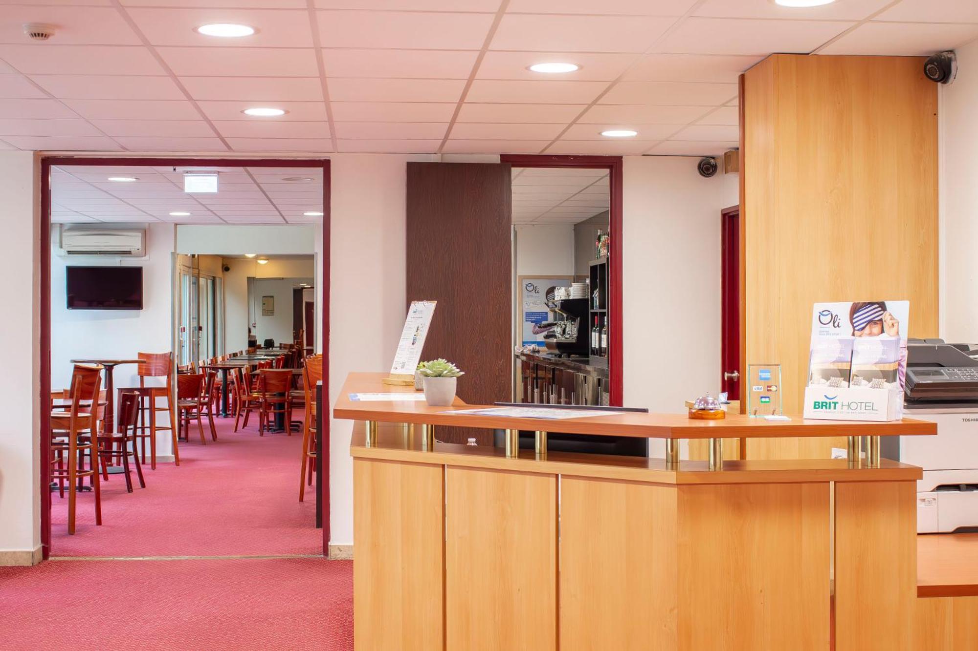 Brit Hotel Bordeaux Aeroport - Le Soretel เมรินแญค ภายนอก รูปภาพ