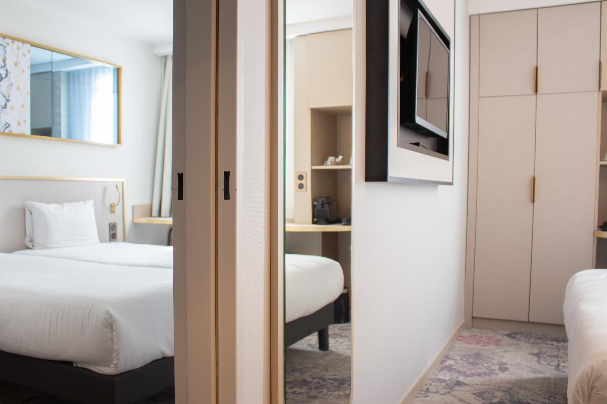 Brit Hotel Bordeaux Aeroport - Le Soretel เมรินแญค ภายนอก รูปภาพ